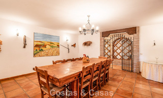 Royale, Spaanse luxevilla te koop in een afgeschermde villawijk aan Marbella’s Golden Mile 785675 