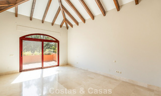 Royale, Spaanse luxevilla te koop in een afgeschermde villawijk aan Marbella’s Golden Mile 785701 