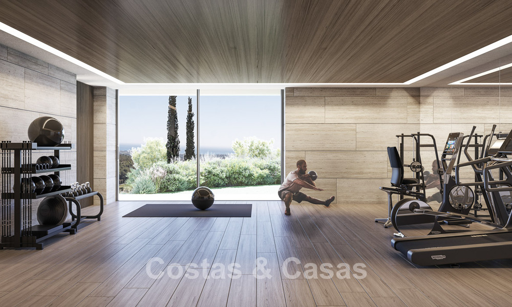 Nieuwe, high-end luxevilla te koop met zeezicht in een gated en permanent bewaakte villawijk van Sotogrande, Costa del Sol 785715