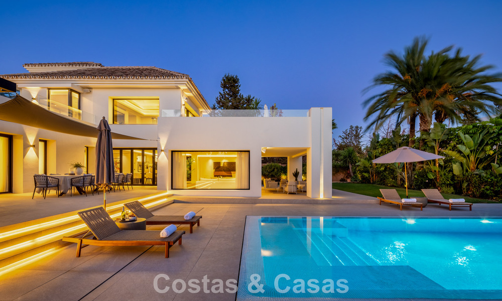 Schitterende eerstelijnsgolf luxevilla te koop in het hart van Nueva Andalucia, Marbella 785595