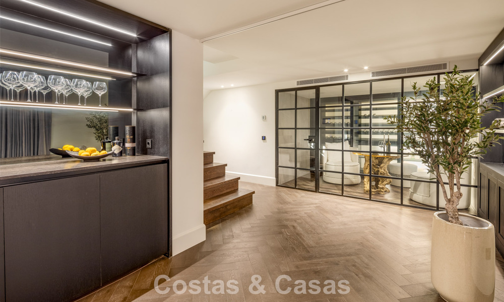 Schitterende eerstelijnsgolf luxevilla te koop in het hart van Nueva Andalucia, Marbella 785611
