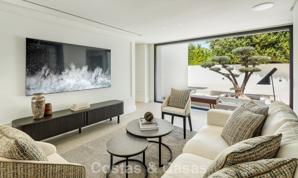 Schitterende eerstelijnsgolf luxevilla te koop in het hart van Nueva Andalucia, Marbella 785624