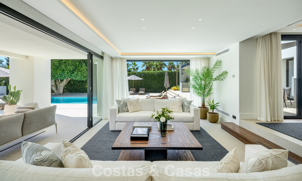 Schitterende eerstelijnsgolf luxevilla te koop in het hart van Nueva Andalucia, Marbella 785628