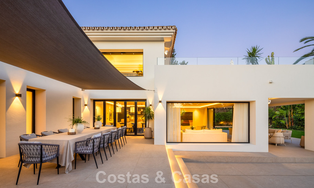 Schitterende eerstelijnsgolf luxevilla te koop in het hart van Nueva Andalucia, Marbella 785635