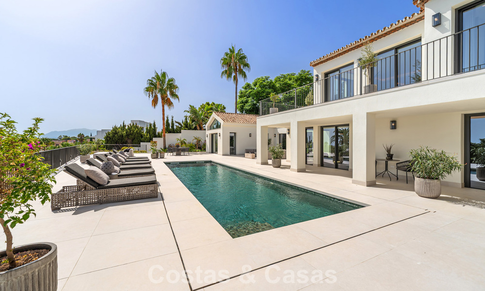 Royale luxevilla met moderne mediterrane architectuur te koop op Marbella’s Golden Mile 785538
