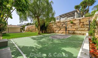 Royale luxevilla met moderne mediterrane architectuur te koop op Marbella’s Golden Mile 785544 