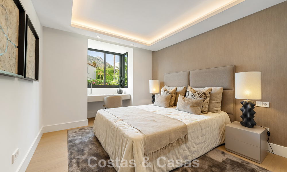 Royale luxevilla met moderne mediterrane architectuur te koop op Marbella’s Golden Mile 785548