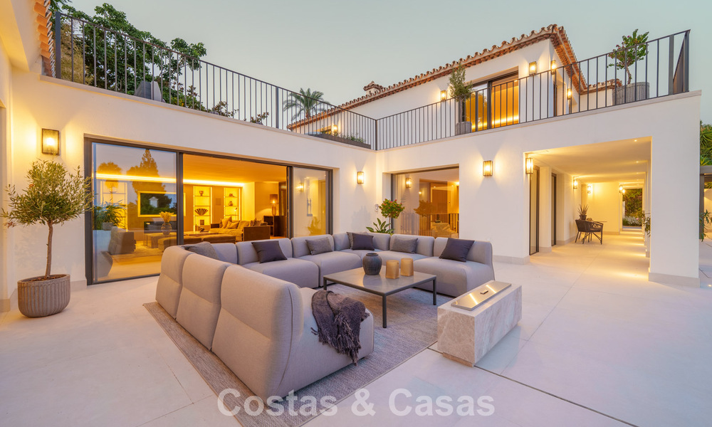 Royale luxevilla met moderne mediterrane architectuur te koop op Marbella’s Golden Mile 785589
