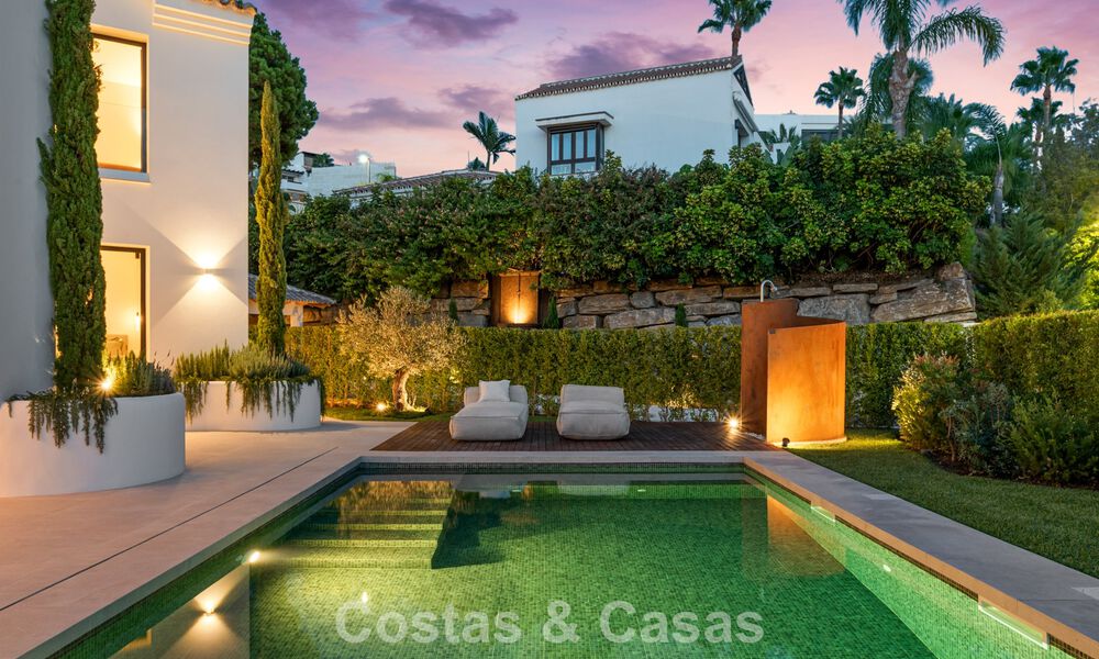 Moderne Spaanse luxevilla te koop op de tweede lijn van een golfbaan in een bevoorrechte villawijk, Benahavis - Marbella 785767