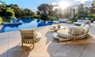 Majestueus meesterwerk te koop in een strakke, moderne stijl in een beveiligde villawijk van Sotogrande, Costa del Sol 786184 