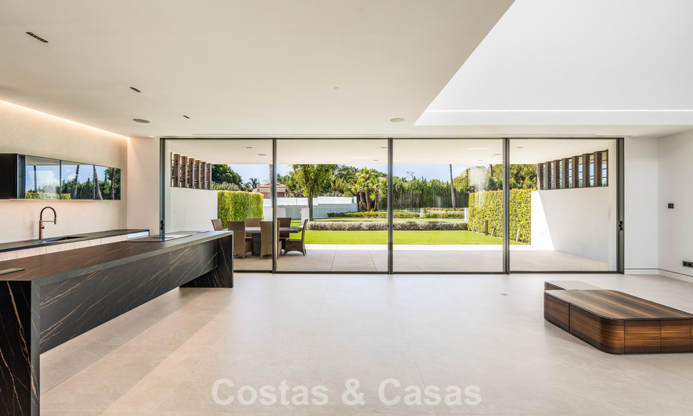 Instapklare, moderne luxewoning te koop aan de rand van Nueva Andalucia en de Golden Mile, Marbella 786024