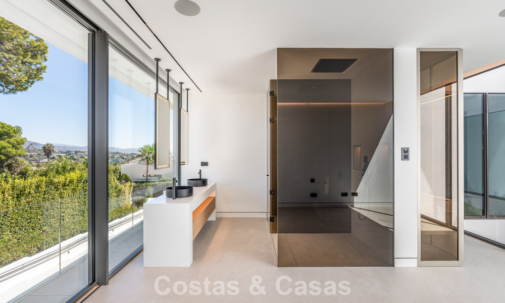 Instapklare, moderne luxewoning te koop aan de rand van Nueva Andalucia en de Golden Mile, Marbella 786036