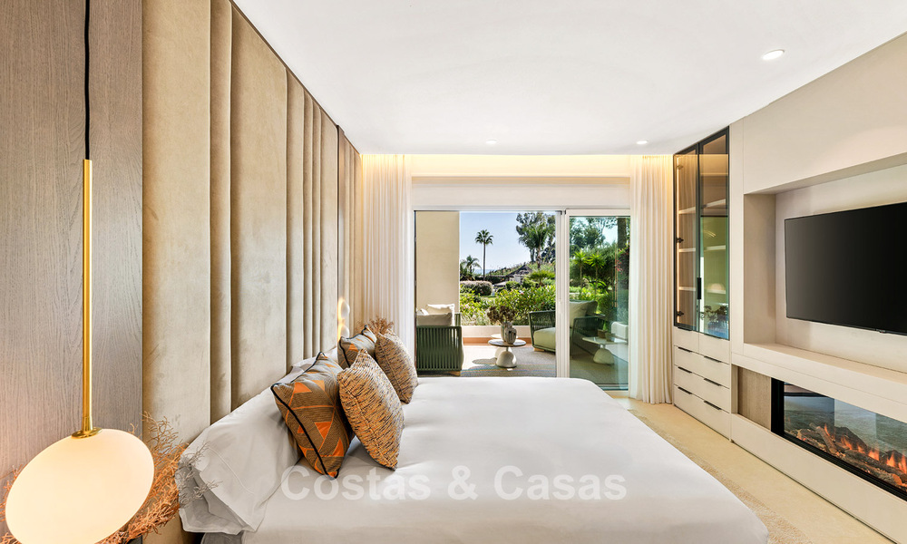 Instapklaar, luxe appartement te koop aan het strand op de New Golden Mile tussen Marbella en Estepona 785952