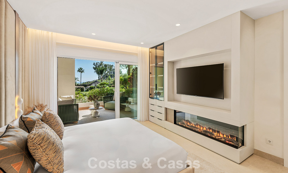 Instapklaar, luxe appartement te koop aan het strand op de New Golden Mile tussen Marbella en Estepona 785953