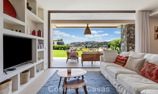 Begane grond hoekappartement met enorme privétuin te koop in een golfresort in de heuvels van Marbella - Benahavis 785892 