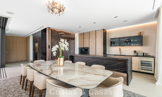 Instapklare woning met modern design, gelegen aan de rand van Nueva Andalucía en Marbella’s Golden Mile 786008 