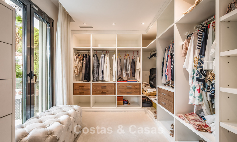 Ruime villa met zeezicht en een separaat gastenverblijf te koop in El Madroñal in Benahavis - Marbella 786431