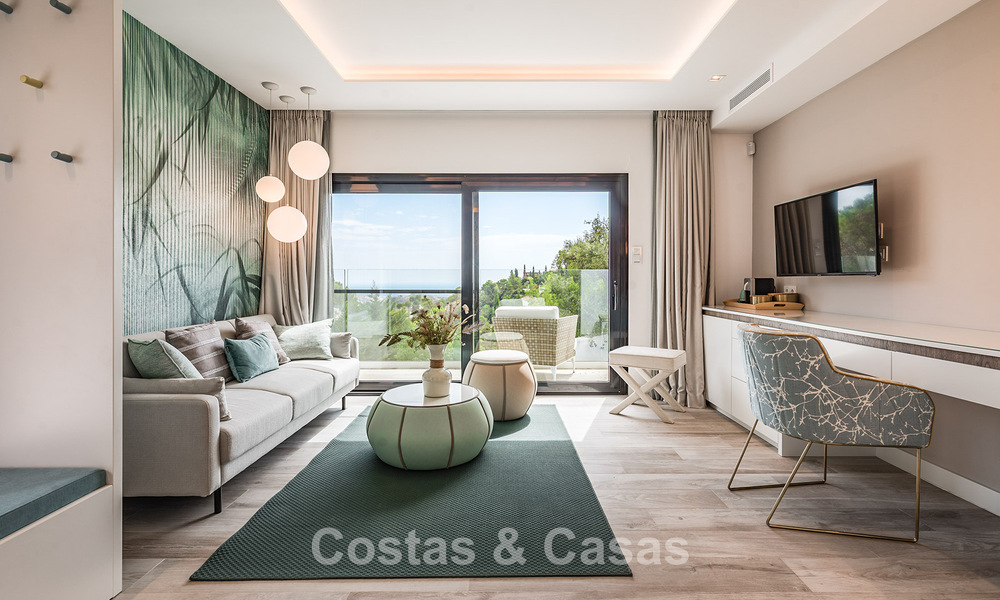 Ruime villa met zeezicht en een separaat gastenverblijf te koop in El Madroñal in Benahavis - Marbella 786449