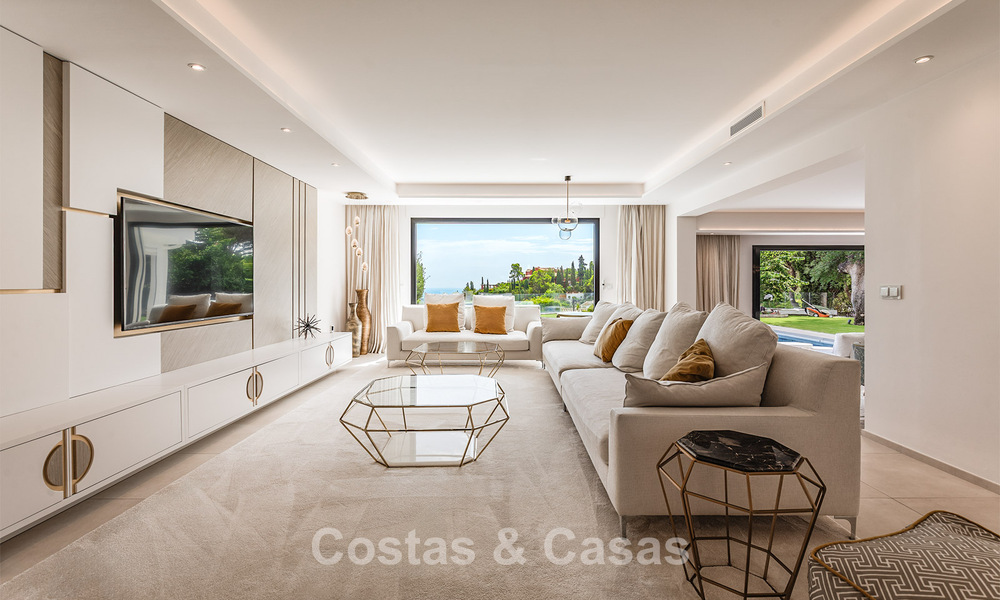 Ruime villa met zeezicht en een separaat gastenverblijf te koop in El Madroñal in Benahavis - Marbella 786456