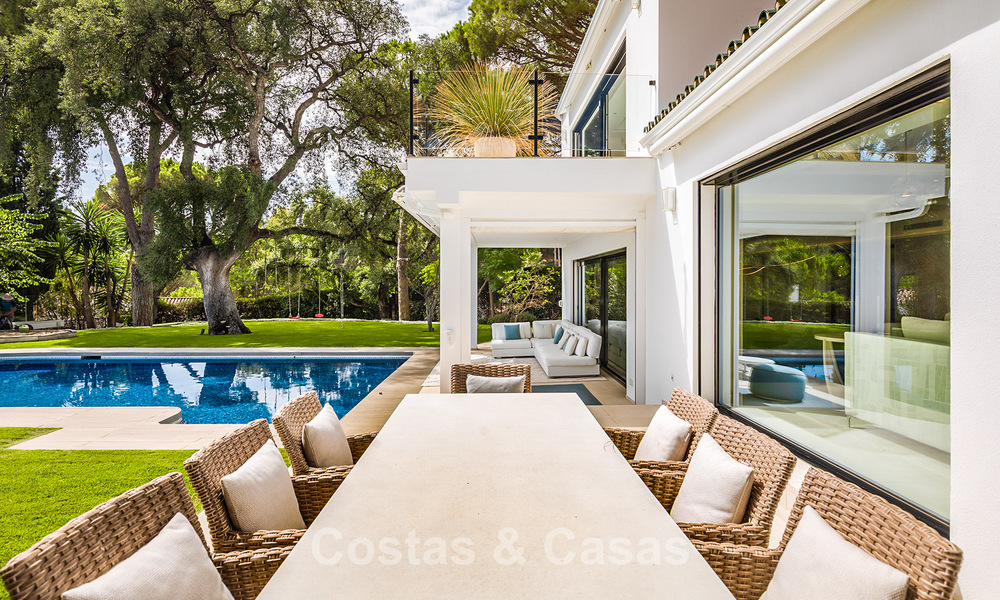 Ruime villa met zeezicht en een separaat gastenverblijf te koop in El Madroñal in Benahavis - Marbella 786475