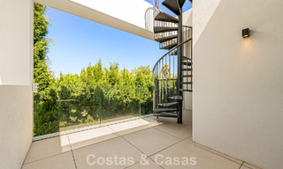 Gesofisticeerde luxevilla te koop dicht bij voorzieningen in Guadalmina en San Pedro, Marbella 786555 