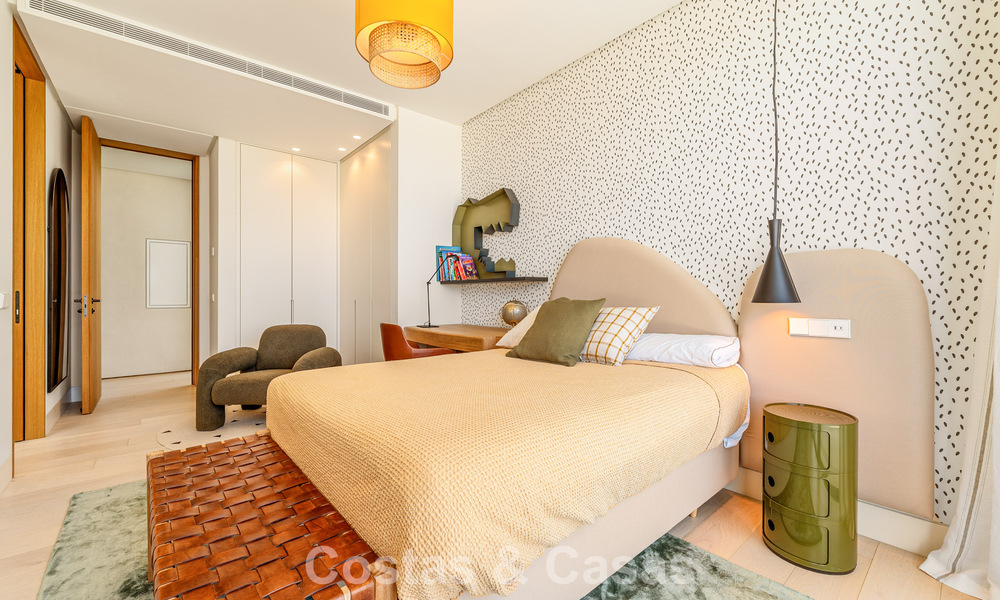 Gesofisticeerde luxevilla te koop dicht bij voorzieningen in Guadalmina en San Pedro, Marbella 786558