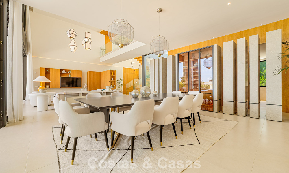 Gesofisticeerde luxevilla te koop dicht bij voorzieningen in Guadalmina en San Pedro, Marbella 786569