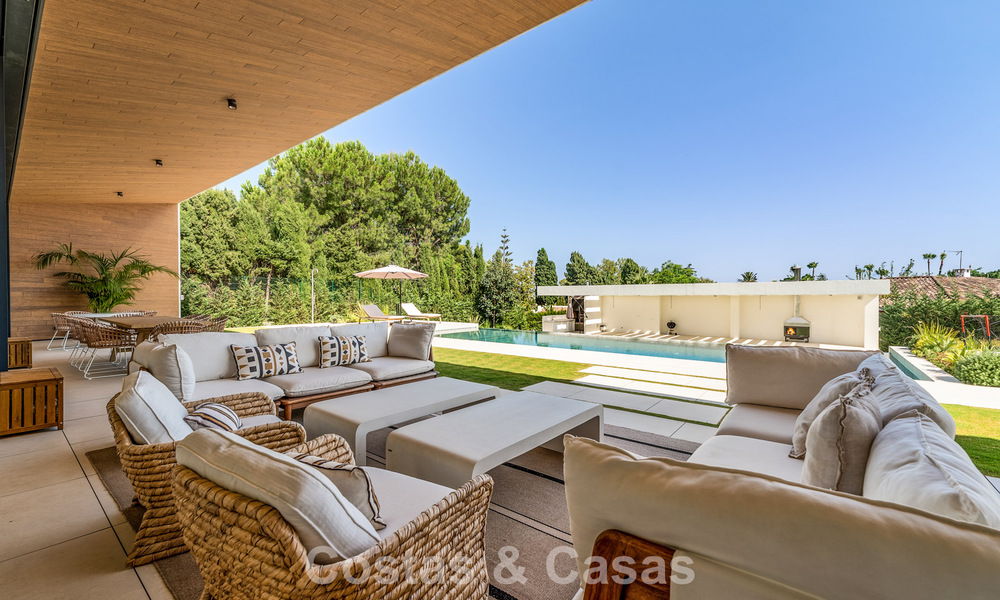 Gesofisticeerde luxevilla te koop dicht bij voorzieningen in Guadalmina en San Pedro, Marbella 786573