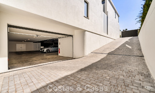 Gesofisticeerde luxevilla te koop dicht bij voorzieningen in Guadalmina en San Pedro, Marbella 786588 