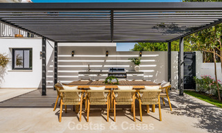 Luxueus gerenoveerd villa met zeezicht te koop aan Marbella’s Golden Mile 786898 