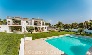 Luxueus gerenoveerd villa met zeezicht te koop aan Marbella’s Golden Mile 786903 