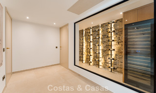 Luxueus gerenoveerd villa met zeezicht te koop aan Marbella’s Golden Mile 786908 