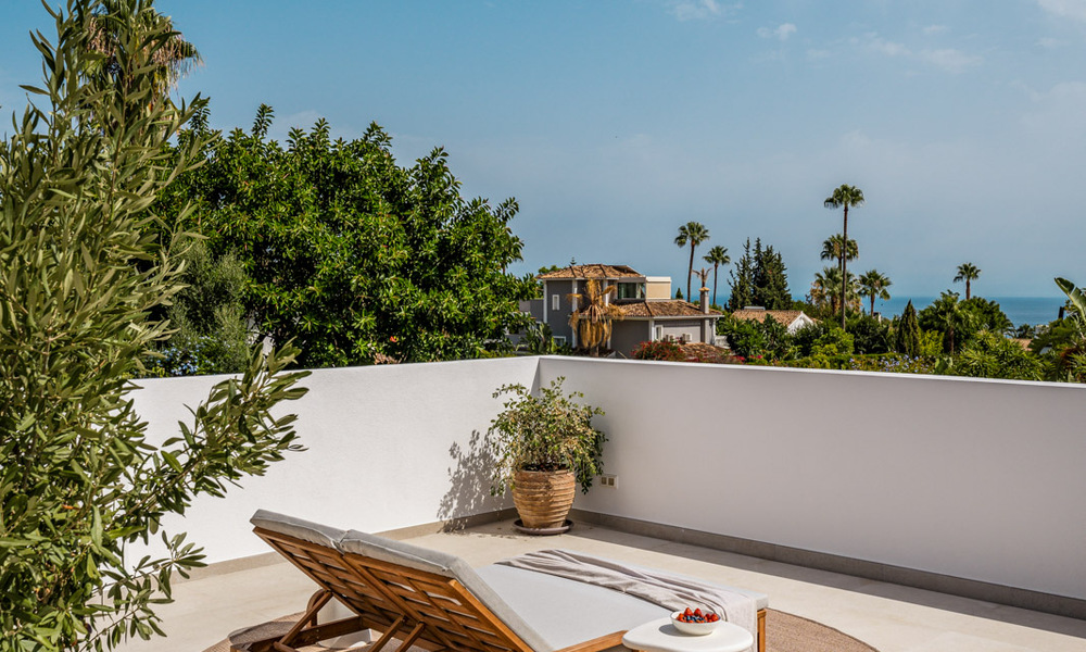 Luxueus gerenoveerd villa met zeezicht te koop aan Marbella’s Golden Mile 786915