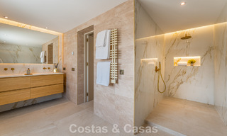 Luxueus gerenoveerd villa met zeezicht te koop aan Marbella’s Golden Mile 786919 