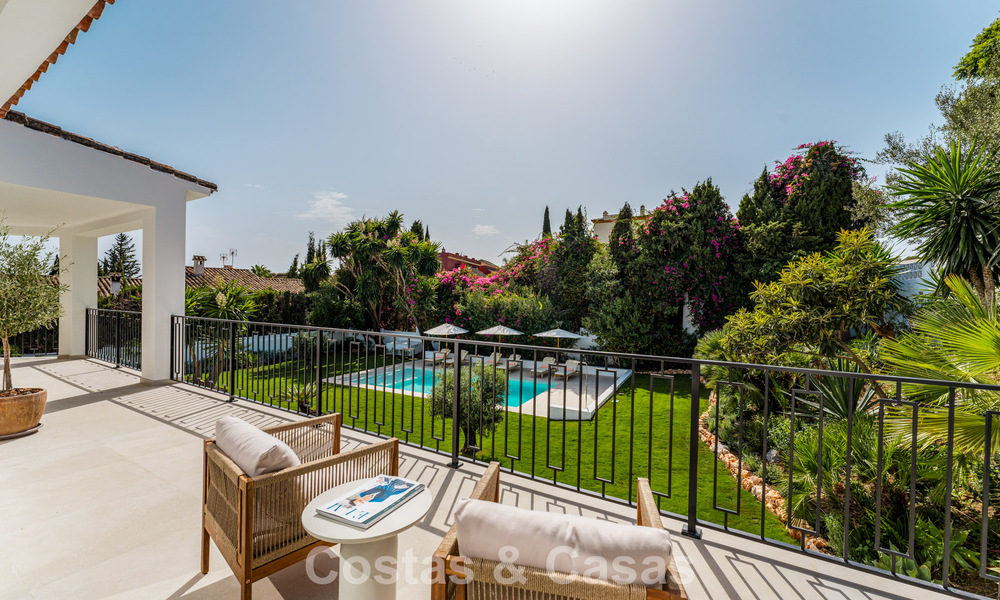 Luxueus gerenoveerd villa met zeezicht te koop aan Marbella’s Golden Mile 786923
