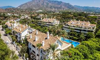 Eigentijds ingericht duplex penthouse te koop in een beveiligde urbanisatie op Marbella’s prestigieuze Golden Mile 786971 