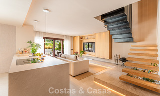 Eigentijds ingericht duplex penthouse te koop in een beveiligde urbanisatie op Marbella’s prestigieuze Golden Mile 786984 