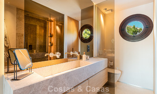 Eigentijds ingericht duplex penthouse te koop in een beveiligde urbanisatie op Marbella’s prestigieuze Golden Mile 786985 