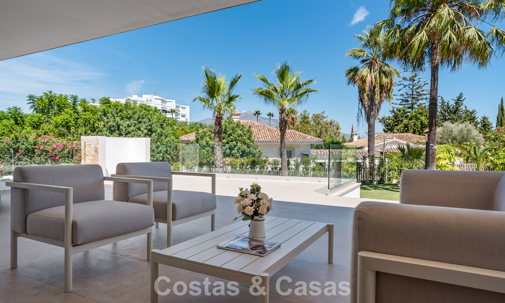 Moderne-mediterrane luxevilla te koop dicht bij alle voorzieningen in Guadalmina en San Pedro, Marbella 786841