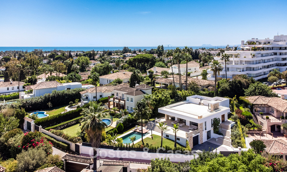 Moderne-mediterrane luxevilla te koop dicht bij alle voorzieningen in Guadalmina en San Pedro, Marbella 786872