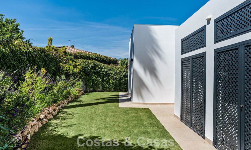 Moderne-mediterrane luxevilla te koop dicht bij alle voorzieningen in Guadalmina en San Pedro, Marbella 786876