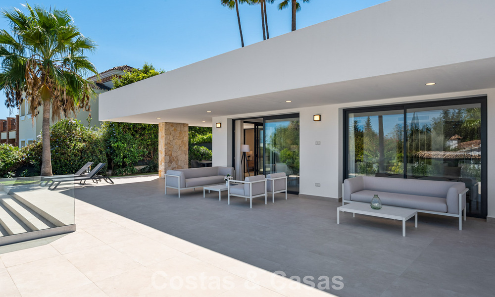 Moderne-mediterrane luxevilla te koop dicht bij alle voorzieningen in Guadalmina en San Pedro, Marbella 786881
