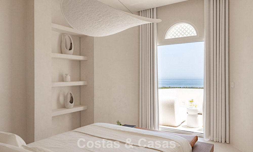 Eigentijds gerenoveerd Penthouse met privézwembad en panoramisch zeezicht te koop op Marbella’s Golden Mile 787015