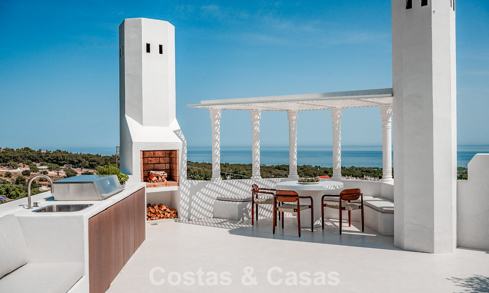 Eigentijds gerenoveerd Penthouse met privézwembad en panoramisch zeezicht te koop op Marbella’s Golden Mile 787017