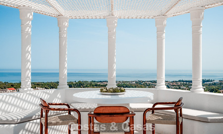 Eigentijds gerenoveerd Penthouse met privézwembad en panoramisch zeezicht te koop op Marbella’s Golden Mile 787018