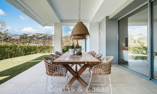 Instapklaar, modern, ruim 4-slaapkamer appartement te koop met ruime privétuin in luxe resort ten oosten van Marbella centrum 787080 
