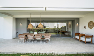 Instapklaar, modern, ruim 4-slaapkamer appartement te koop met ruime privétuin in luxe resort ten oosten van Marbella centrum 787096 