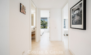 Instapklaar, modern, ruim 4-slaapkamer appartement te koop met ruime privétuin in luxe resort ten oosten van Marbella centrum 787099 