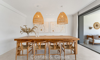 Instapklaar, modern, ruim 4-slaapkamer appartement te koop met ruime privétuin in luxe resort ten oosten van Marbella centrum 797858 