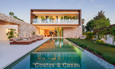 Geavanceerde luxevilla te koop in een rustige woonwijk op de Golden Mile van Marbella 787209